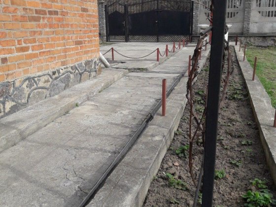 Частина будинку  на дві половини в м.Гайсин Гайсин