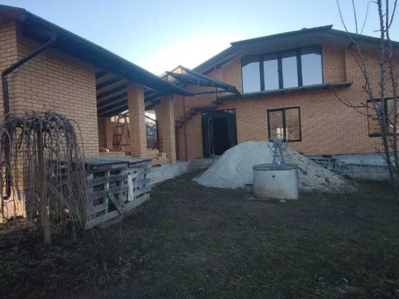 Продаж сучасного будинку з каміном, плануванням продуманого для себе Хмельницький