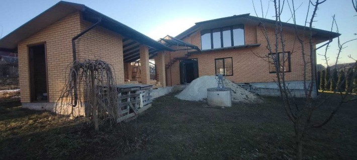 Продаж сучасного будинку з каміном, плануванням продуманого для себе - фото 1