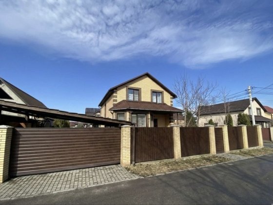 Продам двох поверховий будинок 124кв.м Зарванці Зарванці