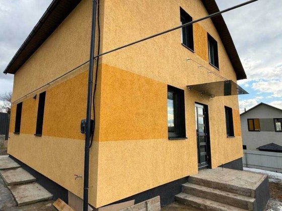 Продаж будинку! Дом з Газовим опаленням, тепла підлога, велика ділянка Зарванці