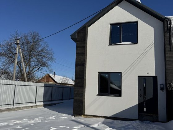 Двоповерховий дуплекс із ремонтом у Зарванцях. Зарванцы