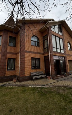 Продаж будинку Отрадне - фото 1