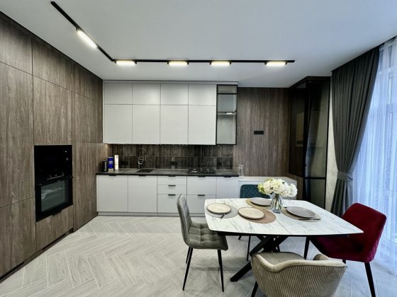 Таунхаус з ремонтом без комісії для покупця Зарванці