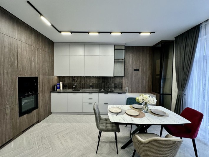 Таунхаус з ремонтом без комісії для покупця - фото 1