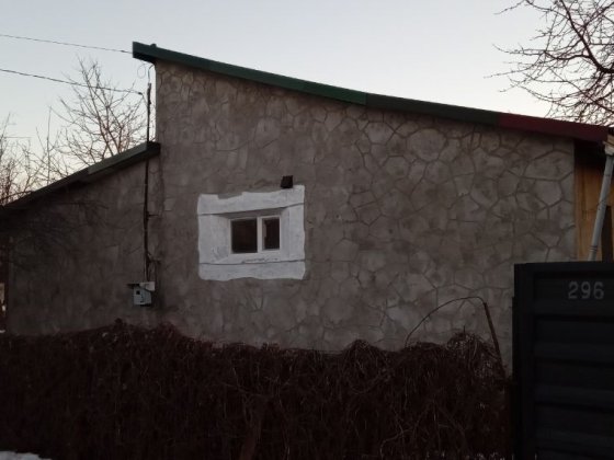 будинок луцьк 10 км від міста Рованці