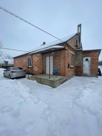 Продам будинок. Рованці. 12 сот землі. Є газ,світло,вода.15хвдоцентру - фото 1
