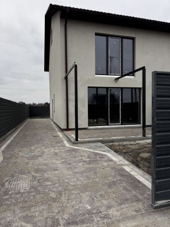 720$ за м2. 122 метра кв включно з опаленням та електрикою - фото 1