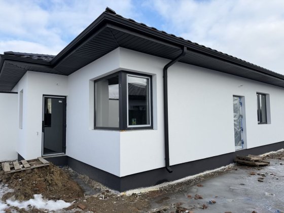 Продаж будинку-дуплексу в Боратині, поблизу Баобаб! Боратин