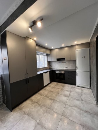 Продаж будинку з ремонтом Струмівка неподалік еко стежки «Струмочок» - фото 1