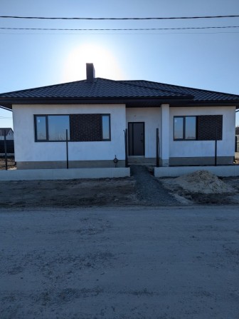 ПРОДАЖ! Цегляна американка(підключення газу), в с. Княгининок. - фото 1