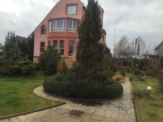 Дім у Слобожанському районі