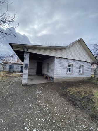 Продам будинок в м. Підгороднє - фото 1