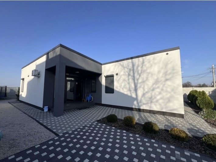 Продам дом с ремонтом Обуховка - фото 1