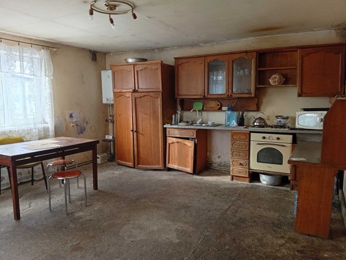 Продаж будинку, розташованого в Підгородному! - фото 1