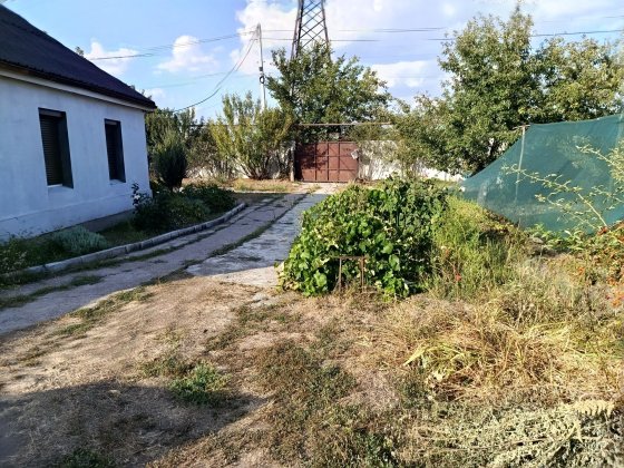 Продам затишний будинок Підгородне