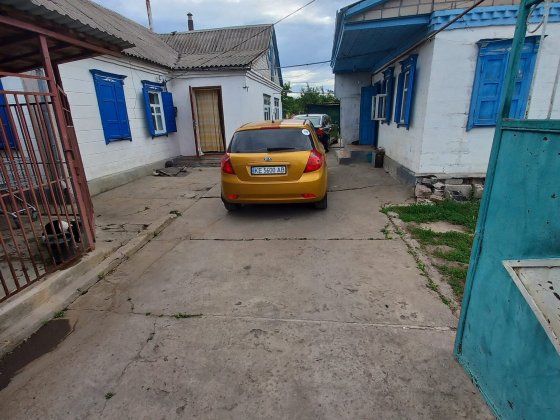 Продам дом  без камисии Підгородне