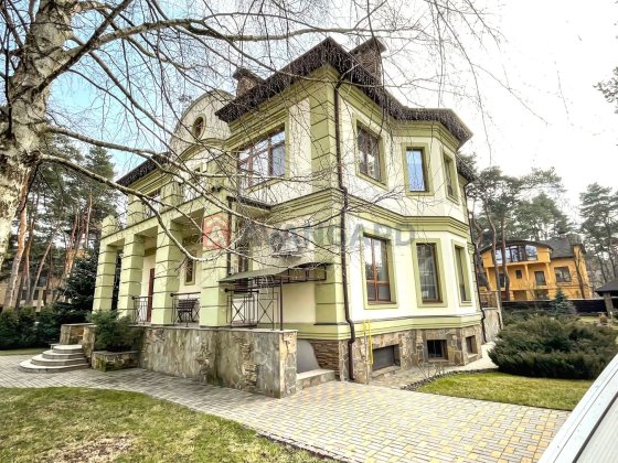 Особняк в Орловщине.Шишкино.20 соток.Авторский проект 497000$