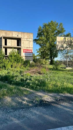 Продаж/ОБМІН двох 3поверх. будинків разом із земельною ділянкою 0,89га - фото 1