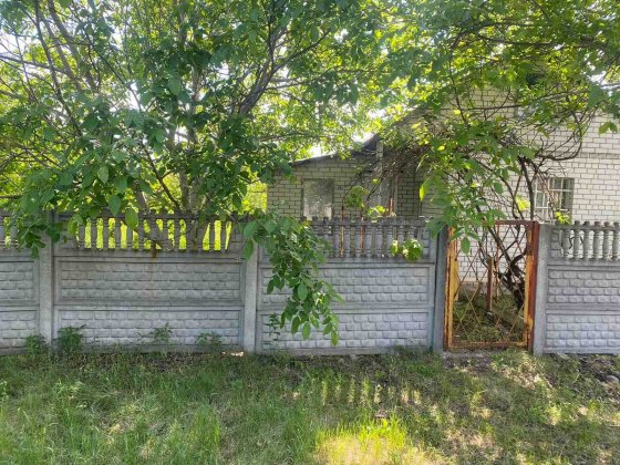 Будинок цегляной м. Підгородне вул. Весіння Підгородне