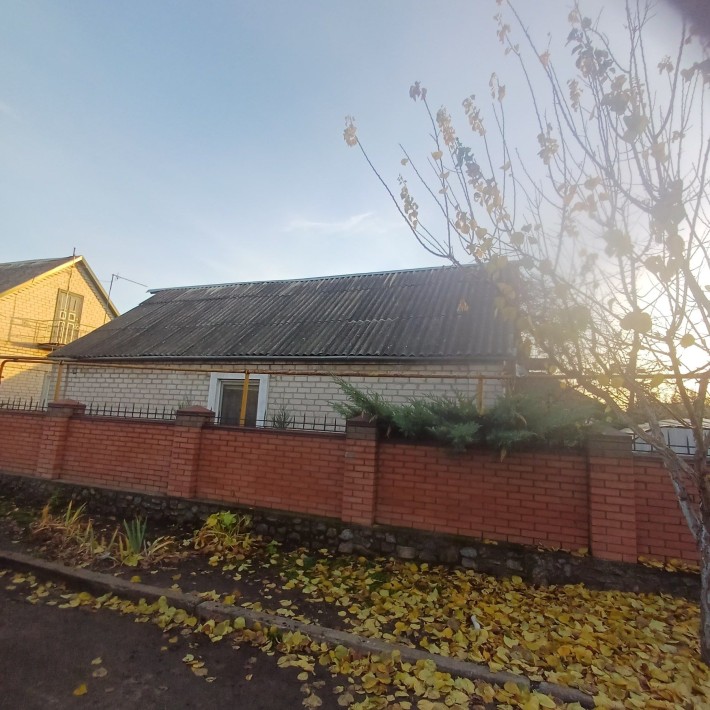 Продам дом.Синельниково. - фото 1