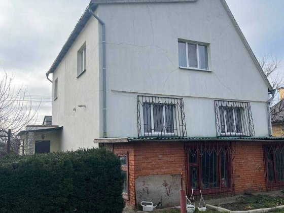 Продам житловий будинок в Підгородньому Підгородне