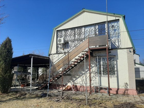 Продам дом дачу в с. Новоселовка  Самар  с.Песчанка прописка