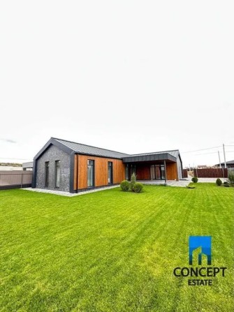 Продам современный 4к дом в с. Новоалександровка. Тополя, Братское! - фото 1