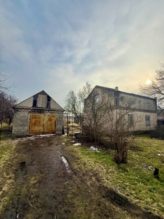 Продаж добротного будинку 120 м2 у центрі Єлизаветівки - фото 1