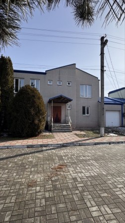 Продам 2х эт Дом в Котеджном городке на Голубом Озере. - фото 1