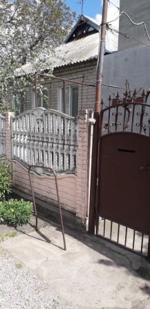 Продам житловий будинок в Апостолове - фото 1