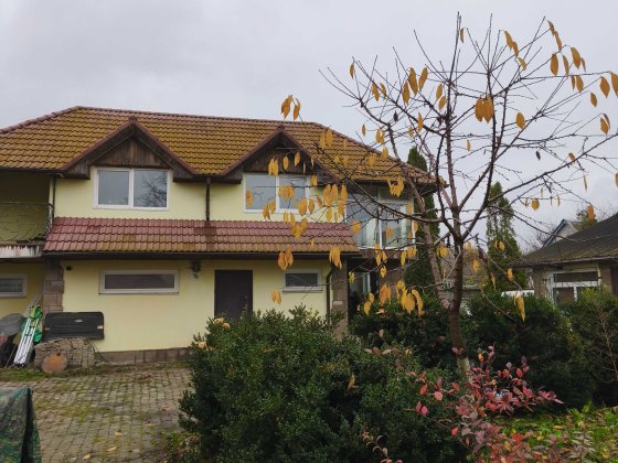 Глибочиця, продаж 2х будинків на 30 сот.землі Глибочиця