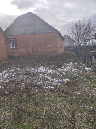 Продам 1/2 будинку Черняхів - фото 1