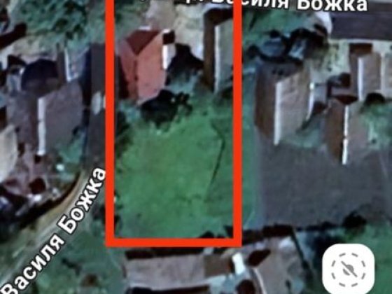 Продається будинок з присадибною ділянкою Левків