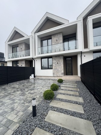 Терміново! ЗНИЖКА!Продаж унікального таунхаусу. Є газ+каналізація - фото 1