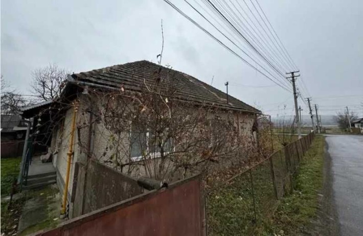 Продаж будинку в Сваляві - фото 1