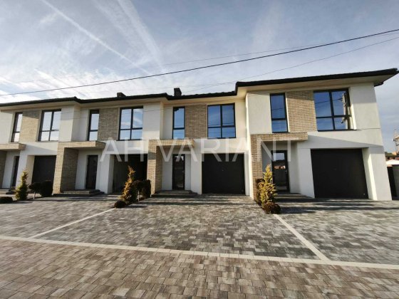 Продається котедж, мкр-н Минай Код: 31272 Минай