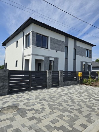 ПРОДАЖ КОТЕДЖІВ 137.7 м² / 2.3 сотки / газове опалення / гарна локація - фото 1