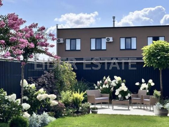 Продаж чудового дуплекса 4 кімнати 160м², Сторожниця Сторожница