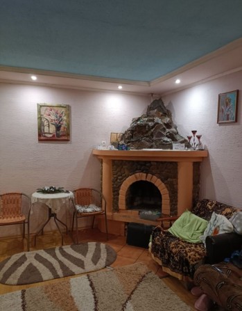 Продаж будинку 210м кв - фото 1