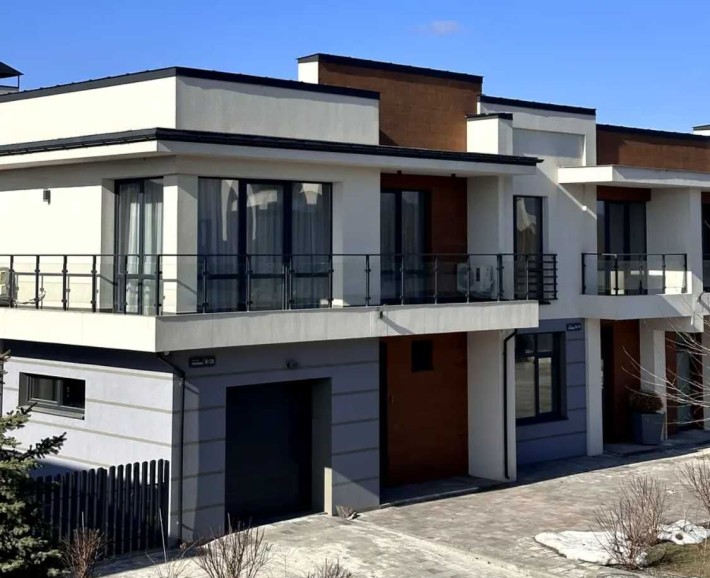 Продам зданий будинок у Вовчинцях з ділянкою - фото 1