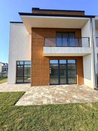 АКЦІЯ! Продаж зданого таунхаусу-всі міські комунікації - фото 1