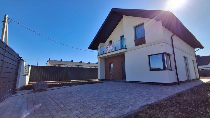 Продається будинок Крихівці, 155 м2, 6,5 сотих, комунікації, місто - фото 1