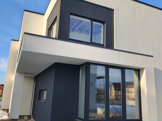 Якісний дуплекс з шикарним плануванням на здачі ! Угорники