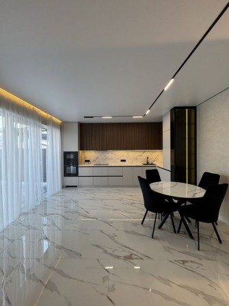 Дуплекс з меблями та технікою , 2.6 сотки землі - фото 1