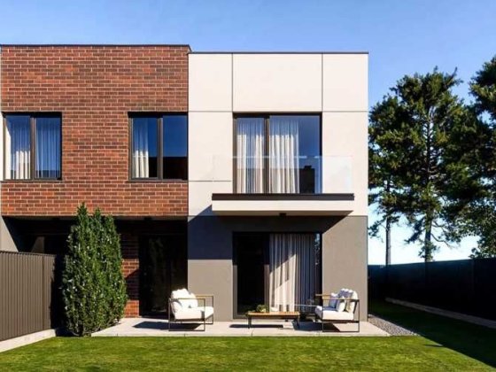 Стильний таунхаус із власним двориком! Криховцы