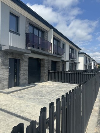 Дуплекс в с. Вовчинець - фото 1