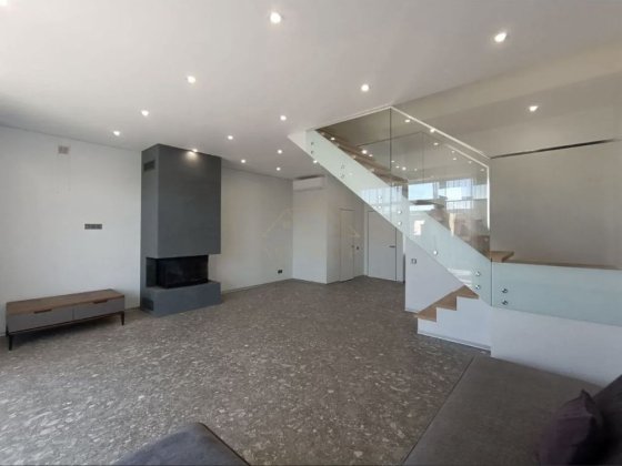 Продається таунхаус з ремонтом в Вовчинцях Волчинец