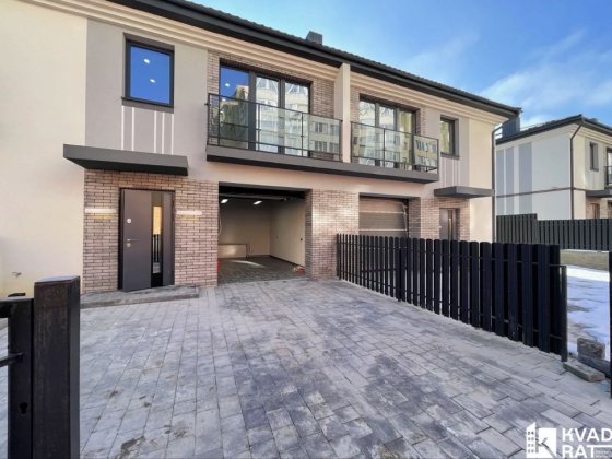 Продаю затишний таунхаус з ремонтом с. Вовчинець Вовчинець