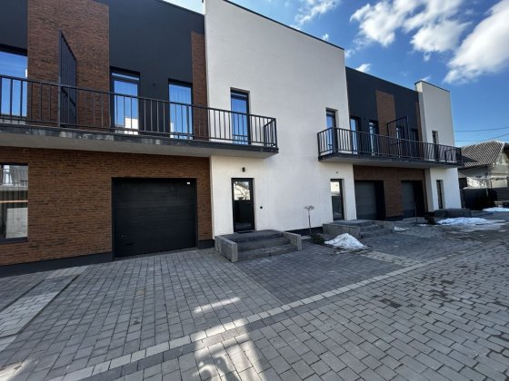 Таунхаус з усіма комунікаціями, РОЗТЕРМІНУВАННЯ Крихівці